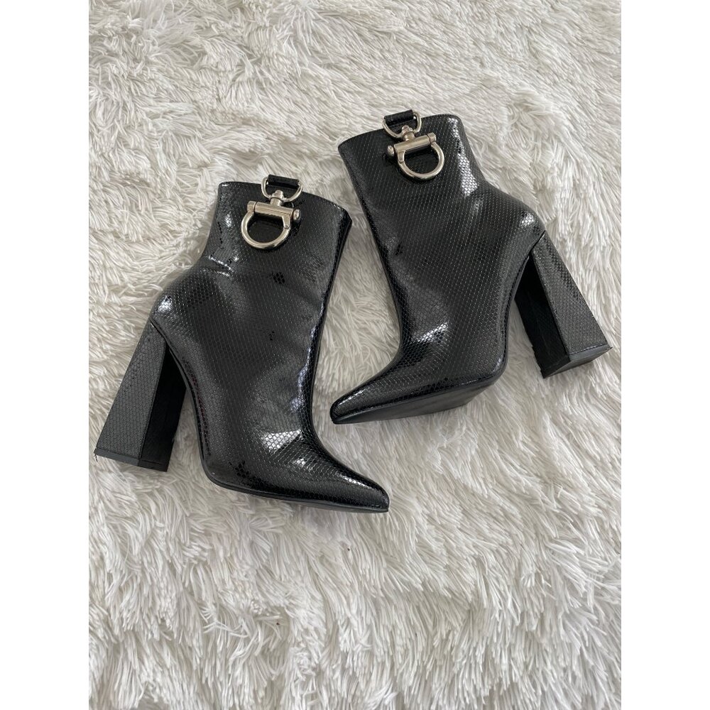 PUBLIC DESIRE Forever Metal Trim Ankle Boots in Black Mock Croc Size 7